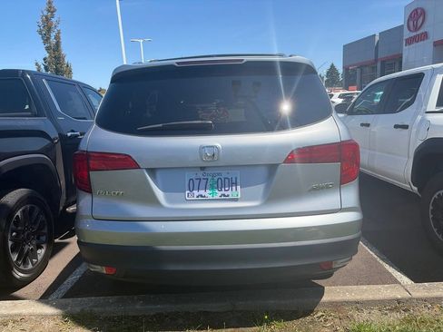 Used 2017 Honda Pilot EX-L image 4