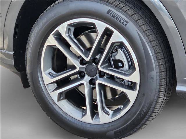 New 2026 Audi Q5 2.0T AWD/4WD image 9