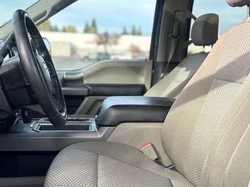 Used 2020 Ford F150 XLT w/ Equipment Group 302A Luxury image 3