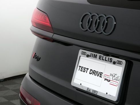 New 2026 Audi SQ7 Premium Plus image 38
