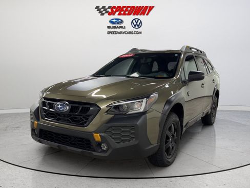 Certified 2025 Subaru Outback Wilderness AWD/4WD image 12