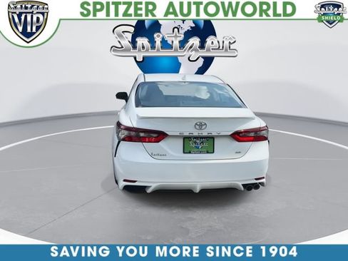 Used 2023 Toyota Camry SE w/ Cold Weather Package FWD image 9