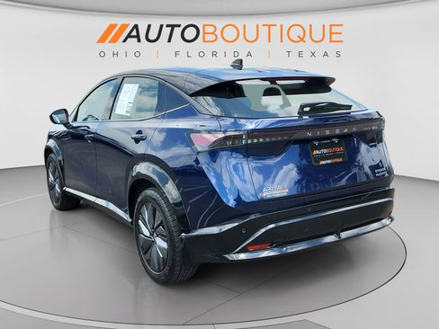 Used 2023 Nissan Ariya AWD image 3