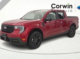 New 2026 Ford Maverick Lariat w/ Black Appearance Package AWD/4WD video 3