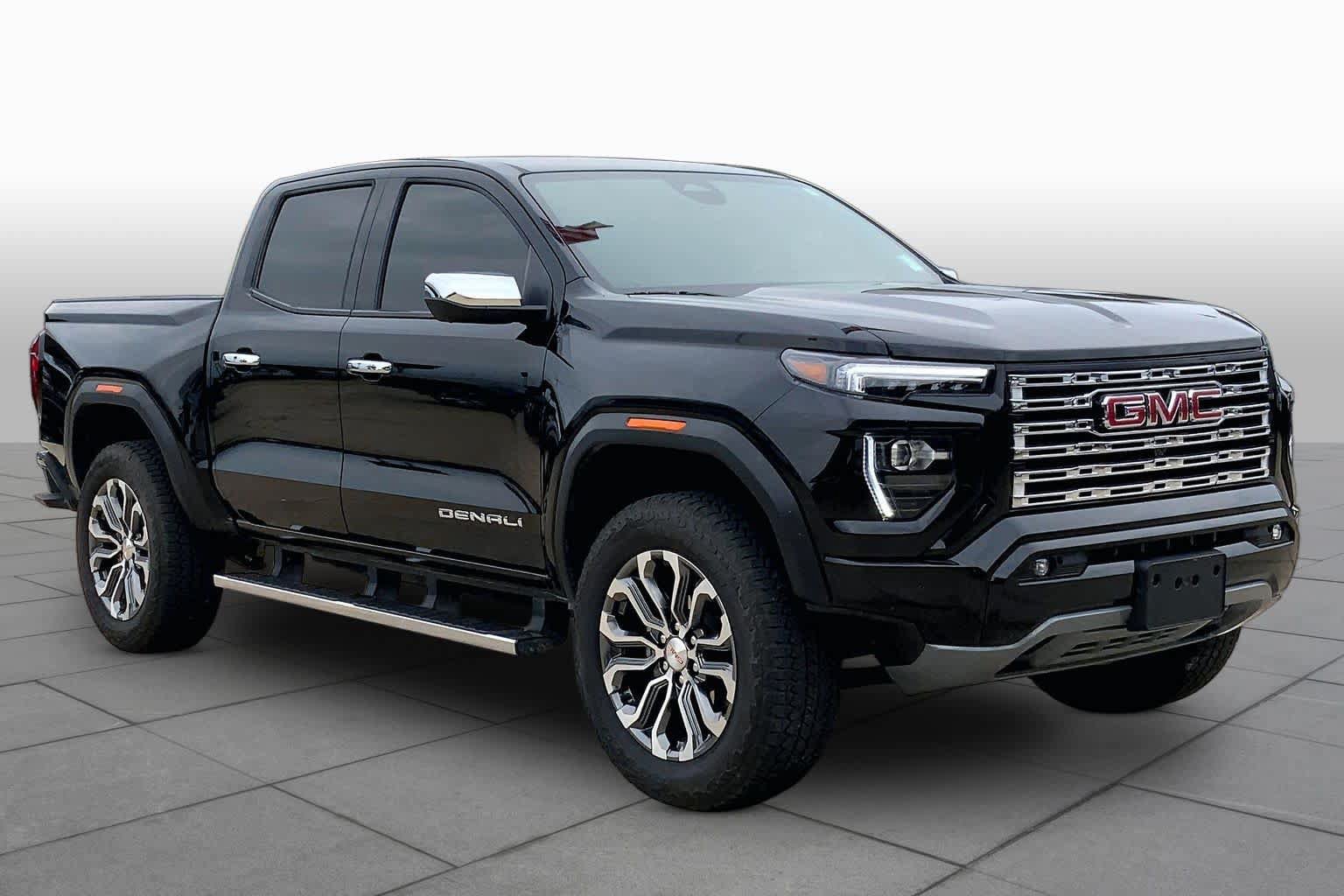 Certified 2026 GMC Canyon Denali AWD/4WD image 2