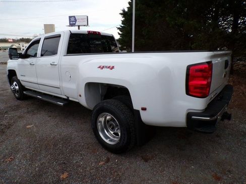 Used 2018 Chevrolet Silverado 3500 LTZ w/ Duramax Plus Package image 3
