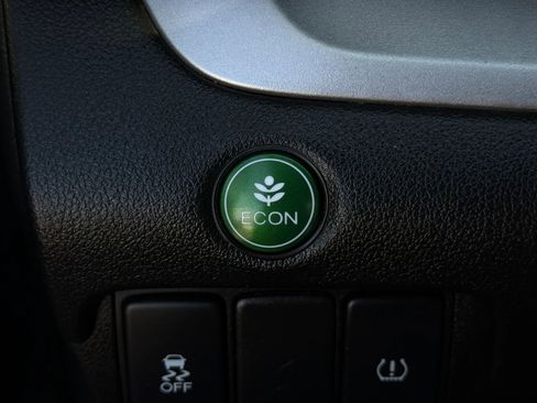 Used 2014 Honda CR-V LX image 29