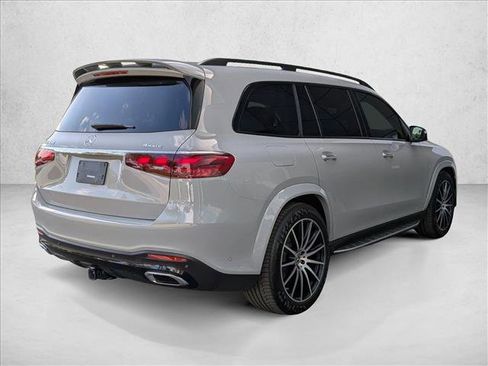 Used 2024 Mercedes-Benz GLS 450 4MATIC image 5