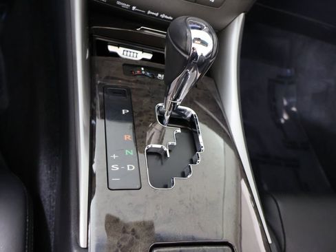 Used 2014 Lexus IS 250C 250 w/ Luxury Package image 51