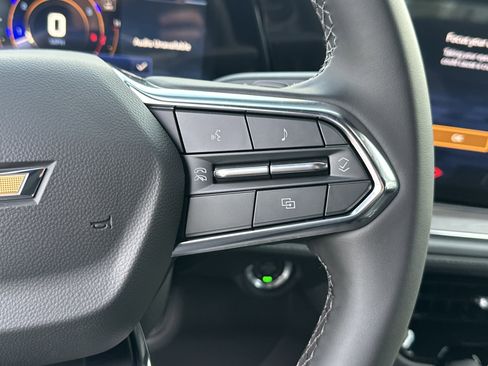 New 2025 Chevrolet Suburban LS image 21