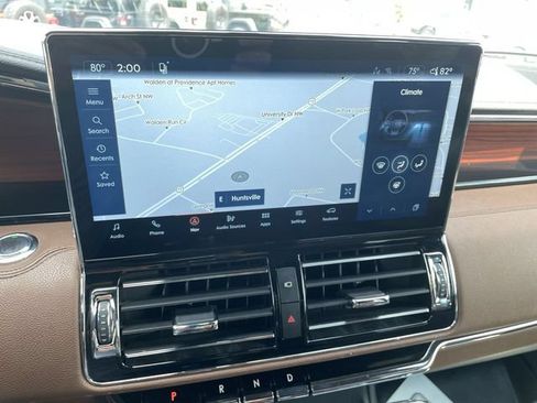 Used 2022 Lincoln Navigator Reserve AWD/4WD image 22