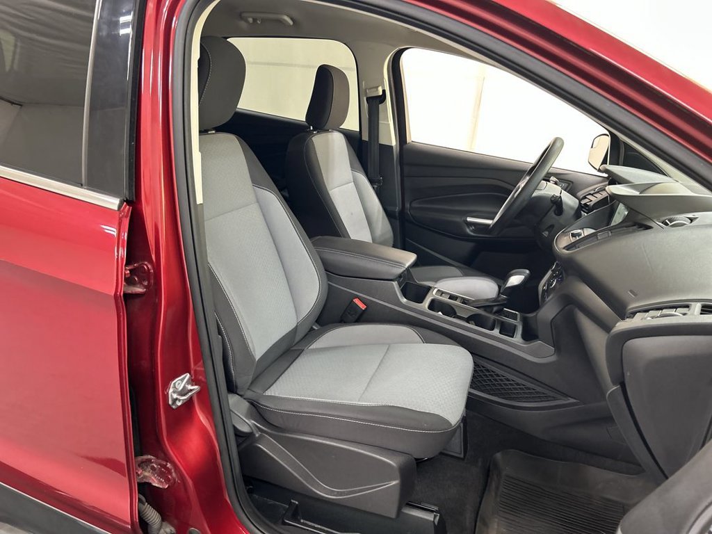 Used 2019 Ford Escape SE AWD/4WD image 24