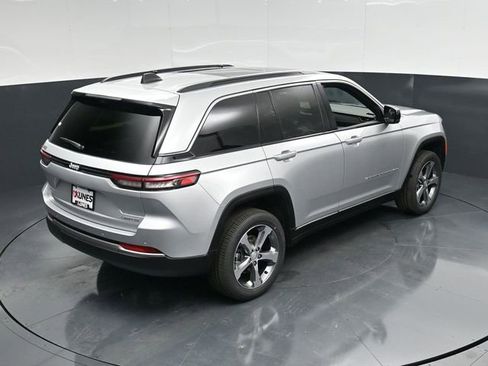 New 2026 Jeep Grand Cherokee Limited AWD/4WD image 52