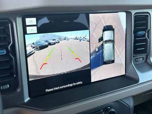 Used 2024 Ford Bronco Wildtrak AWD/4WD image 21