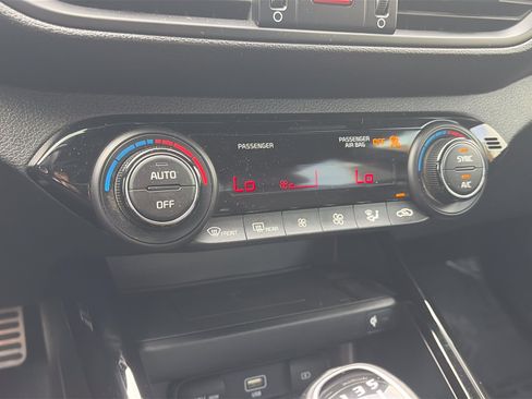 Used 2022 Kia Forte GT FWD image 24