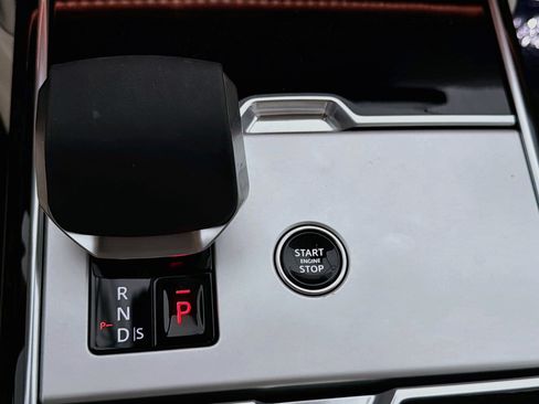 New 2026 Land Rover Range Rover SE AWD/4WD image 29