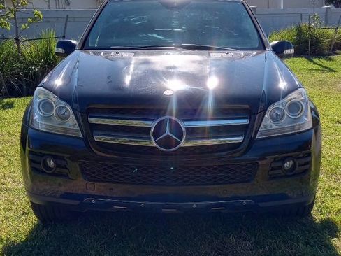 Used 2007 Mercedes-Benz GL 450 4MATIC image 3