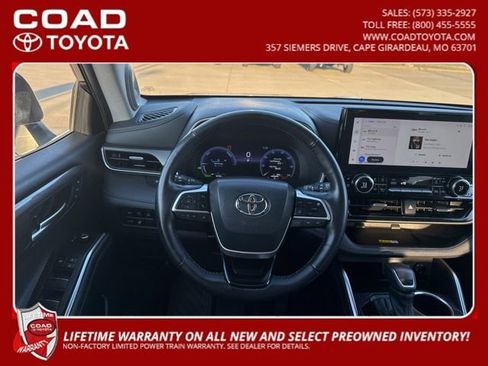Used 2023 Toyota Highlander Limited image 14