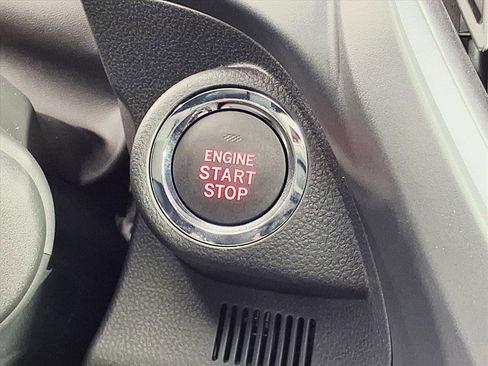 New 2025 Subaru Forester Limited image 9