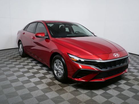 New 2026 Hyundai Elantra SE image 54