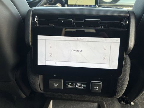 New 2026 Jeep Grand Wagoneer Summit image 36