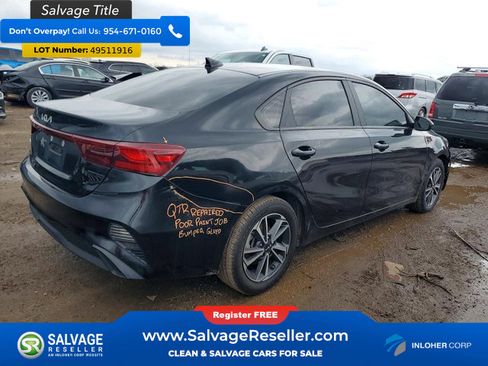Used 2023 Kia Forte LXS FWD image 4
