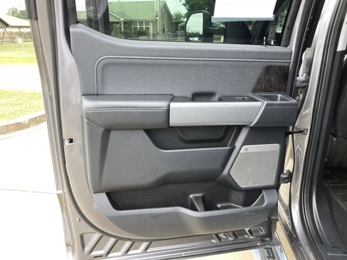 Used 2024 Ford F250 Lariat AWD/4WD image 15