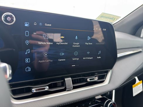 New 2027 Chevrolet Equinox LT FWD image 14