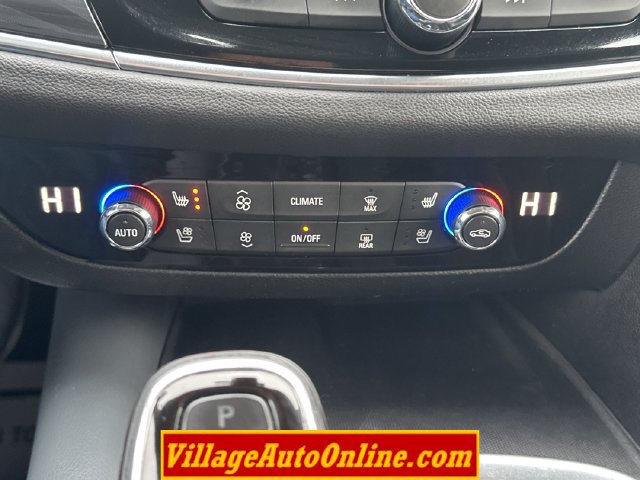 Used 2019 Buick Enclave Premium w/ Trailering Package, 5000 lbs. AWD/4WD image 25