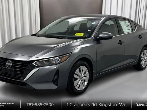 Used 2024 Nissan Sentra S image 1