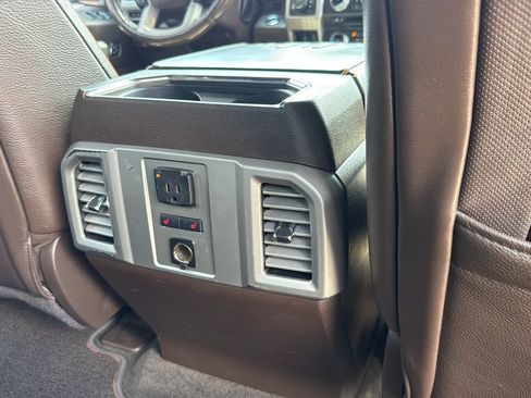 Used 2017 Ford F250 King Ranch w/ King Ranch Ultimate Package AWD/4WD image 27