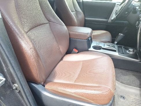 Used 2023 Toyota 4Runner Limited AWD/4WD image 22