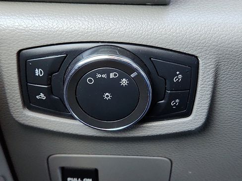 Used 2020 Ford F150 XL w/ Equipment Group 101A Mid image 16