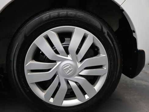 Used 2015 Honda Fit LX image 15