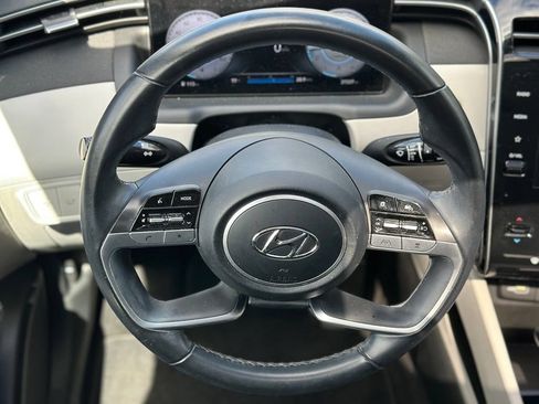 Used 2022 Hyundai Tucson SEL w/ Convenience Package FWD image 4