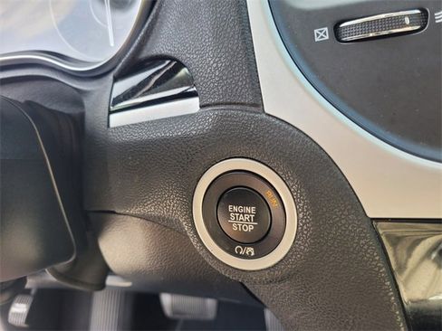 Used 2023 Chrysler 300 Touring L w/ Popular Equipment Group image 28