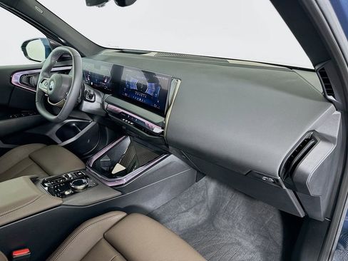 Used 2025 BMW X3 xDrive30i w/ Premium Package image 28