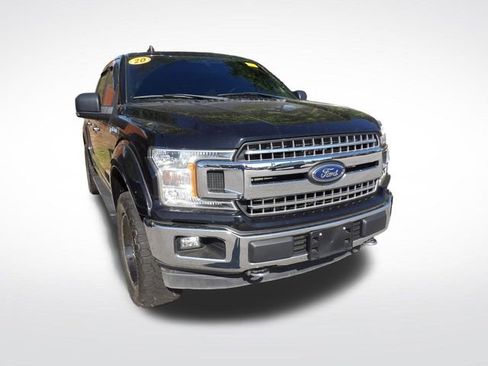 Used 2020 Ford F150 XLT w/ Equipment Group 302A Luxury image 2