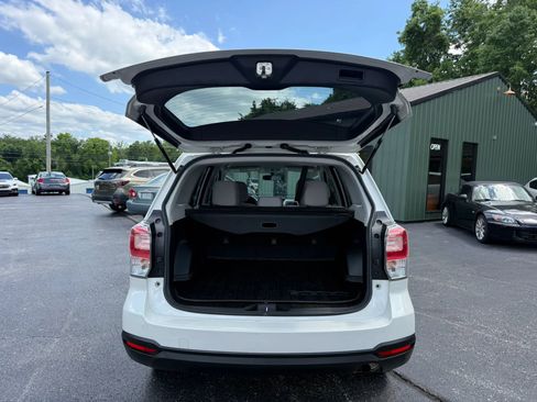 Used 2018 Subaru Forester 2.5i w/ Alloy Wheel Package AWD/4WD image 27