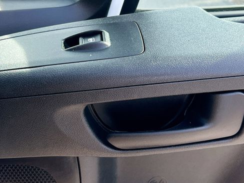 Used 2023 RAM ProMaster 2500 image 32