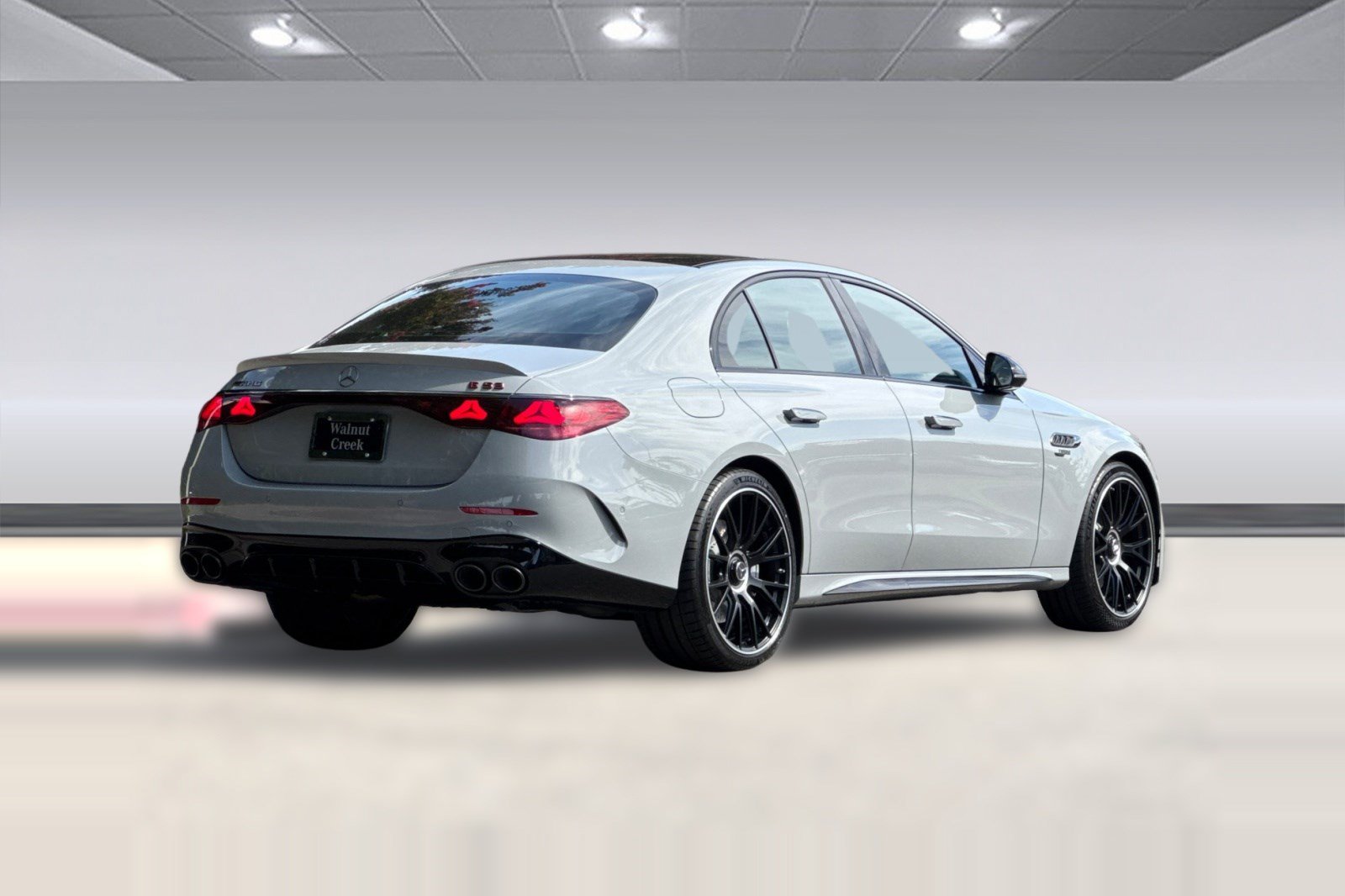 Certified 2026 Mercedes-Benz E 53 AMG e 4MATIC Sedan image 9