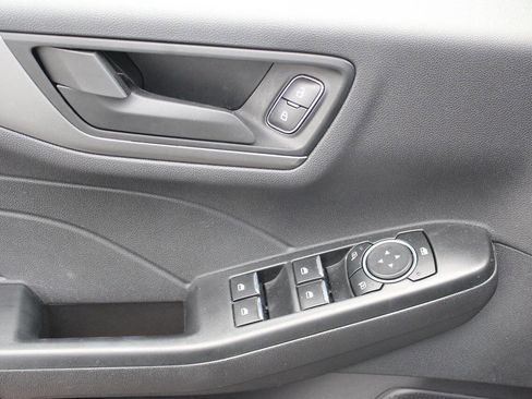 Used 2023 Ford Escape AWD image 9