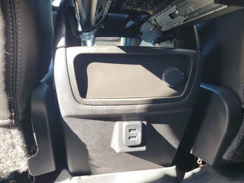 Used 2017 Buick Enclave Premium w/ Enclave Bronze Edition image 33