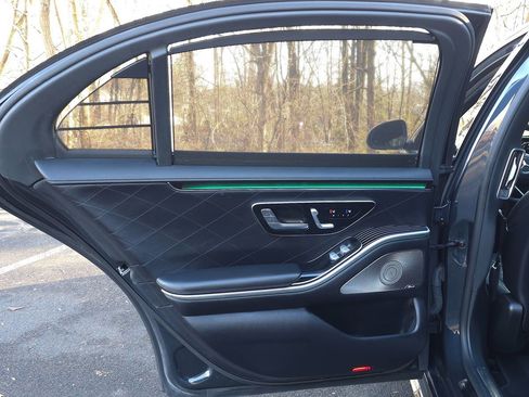 Used 2021 Mercedes-Benz S 580 4MATIC Sedan image 23