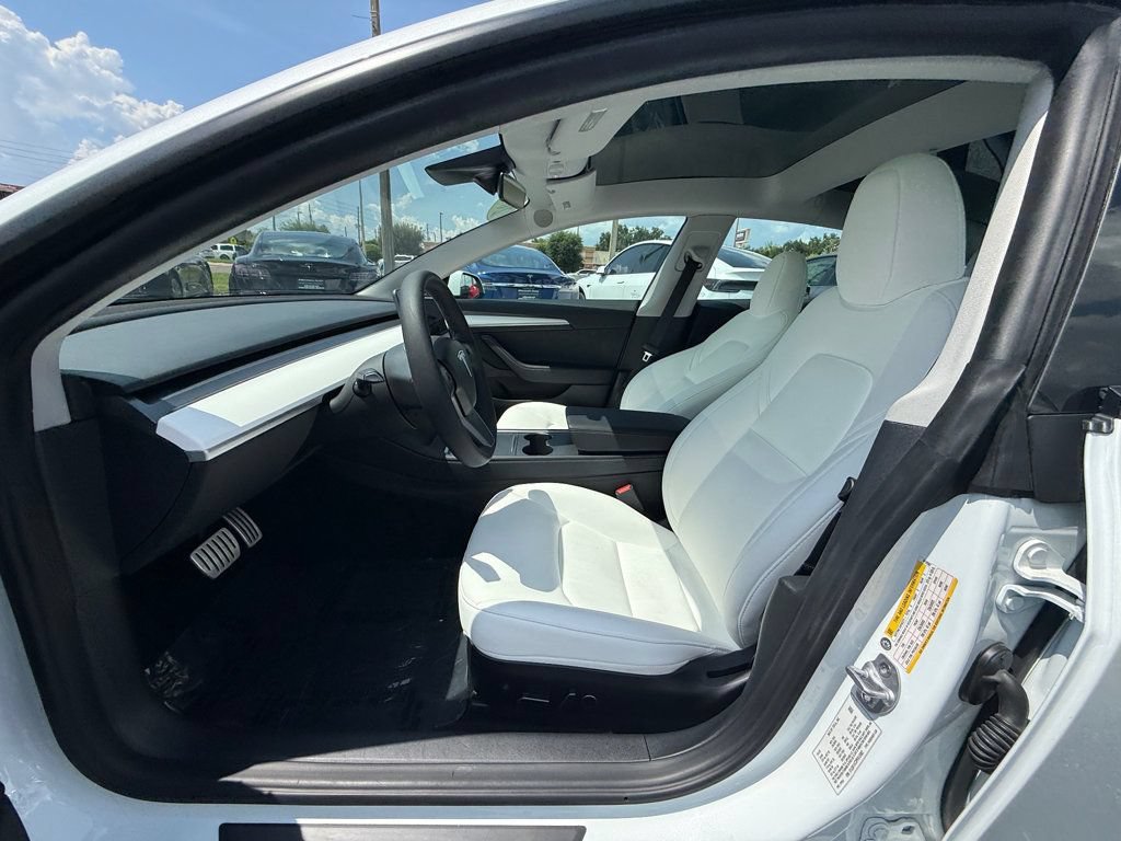 Used 2023 Tesla Model 3 Performance AWD/4WD image 9
