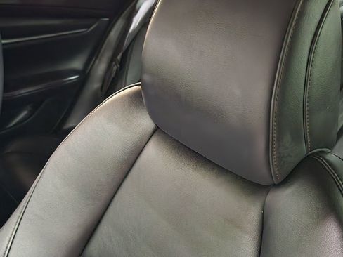 Used 2021 MAZDA MAZDA3 s image 32