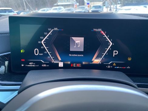 Used 2026 BMW X5 xDrive40i w/ M Sport Package image 9