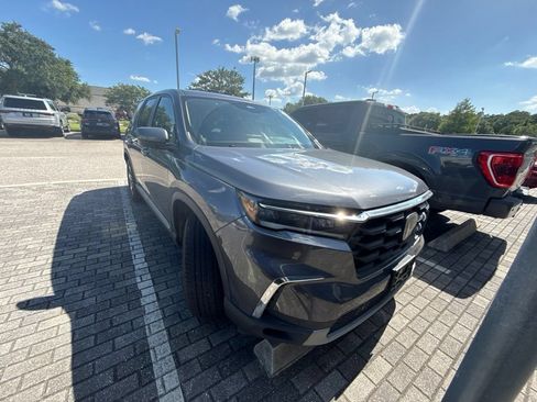 Used 2023 Honda Pilot EX-L image 5