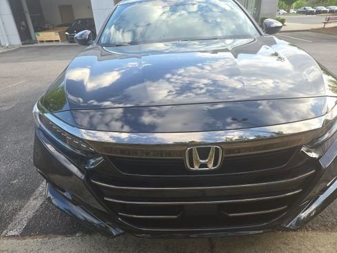 Used 2022 Honda Accord Sport image 8