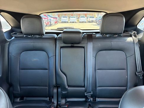 Used 2020 Ford Escape SEL image 15